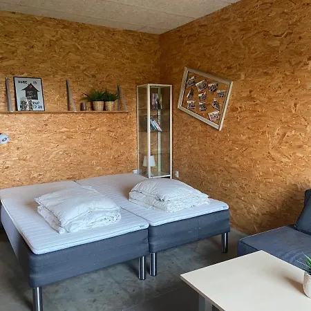 Guesthouse With Tee-Kitchen Daire Rødekro